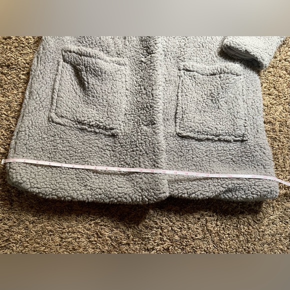 Gray Fuzzy Jacket - Picture 2 of 7